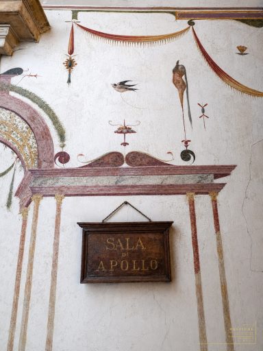 Sala di Apollo sign