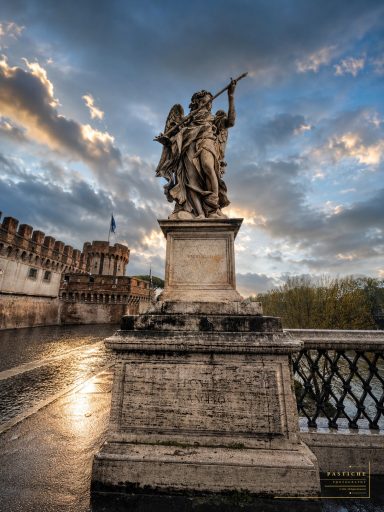 Angel w/ Holy Lance on Pont Sant'Angelo - Domencio Guidi